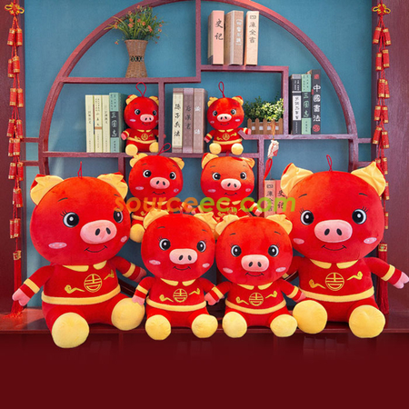 吉祥猪毛绒玩具