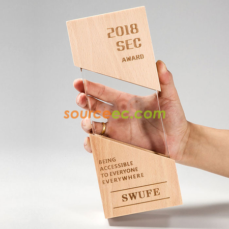 礼品订购木质水晶奖座广告