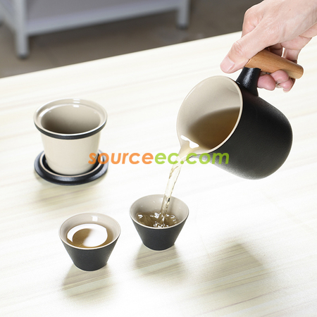 礼品订购便携旅行茶具套装广告