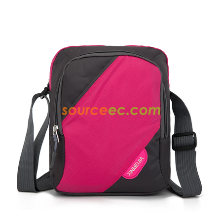 礼品订购新款斜挎包广告