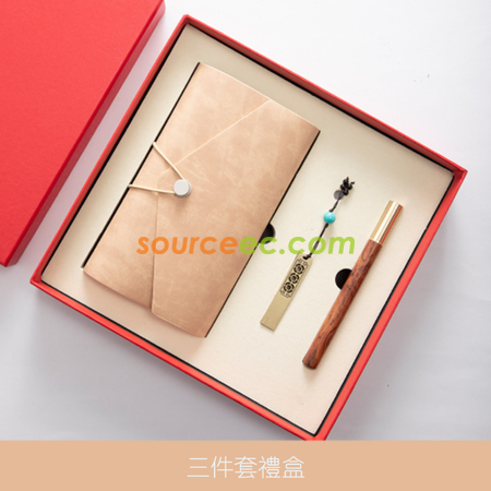 礼品订购笔记本套装 (笔记本+笔+U盘)广告