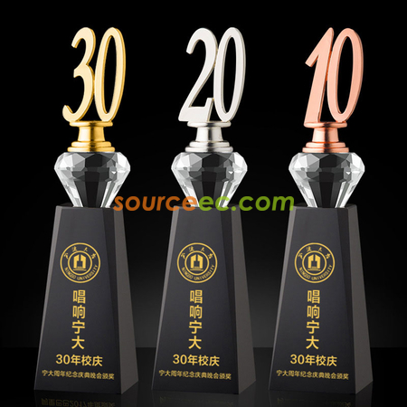 礼品订购周年纪念水晶奖座广告