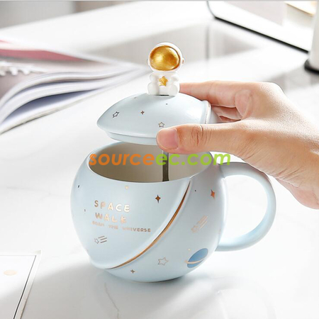 礼品订购太空人星球马克杯广告