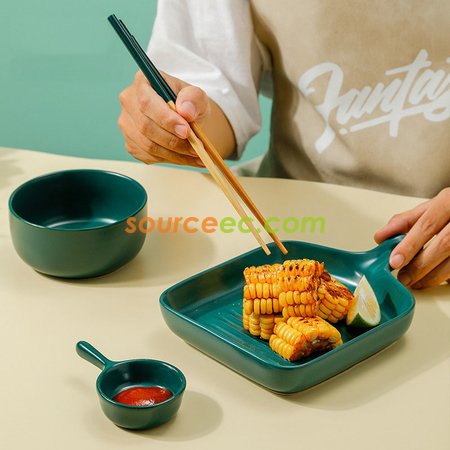 礼品订购一人食餐具套装广告