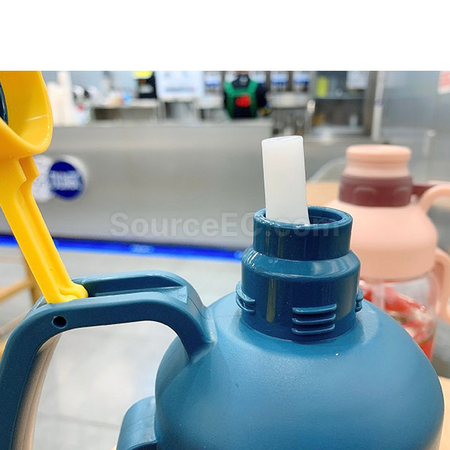 礼品订购超大容量运动水壶广告