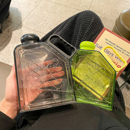 礼品订购超大容量运动水樽广告