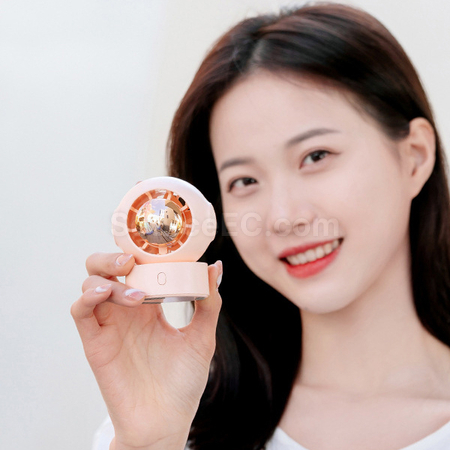 礼品订购迷你航天员风扇广告