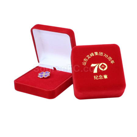 礼品订购绒布盒广告