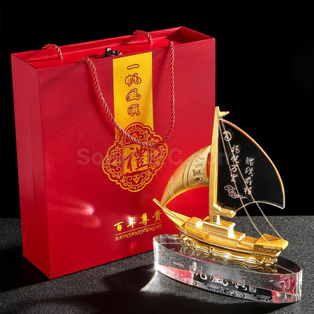 礼品订购水晶帆船广告