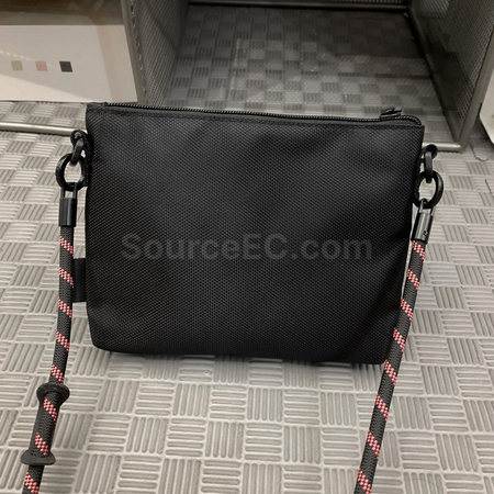 礼品订购轻便斜挎袋广告