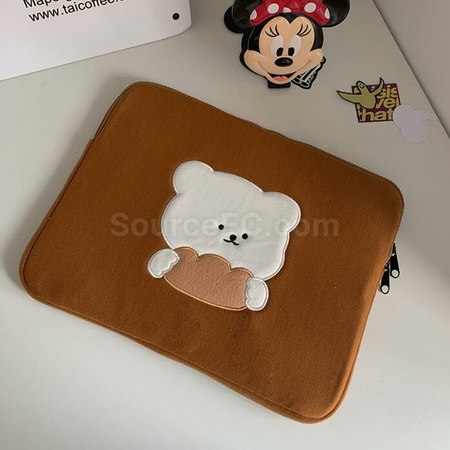 礼品订购刺绣小熊平板电脑包广告