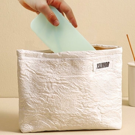 礼品订购一次性口罩防尘随身收纳盒广告
