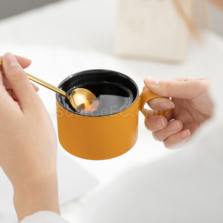 礼品订购咖啡杯碟套装广告