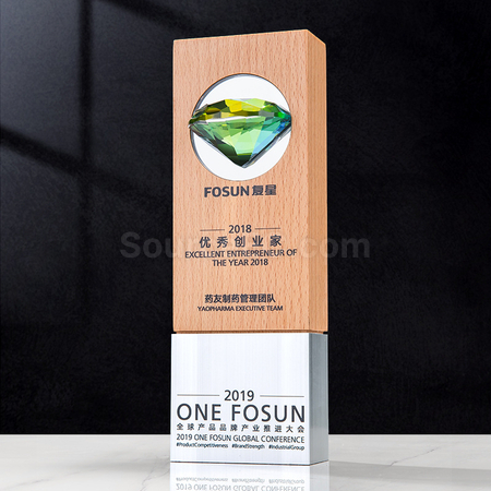 礼品订购琉璃水晶实木奖座广告