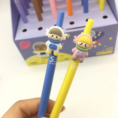 礼品订购卡通太空中按压中性笔广告