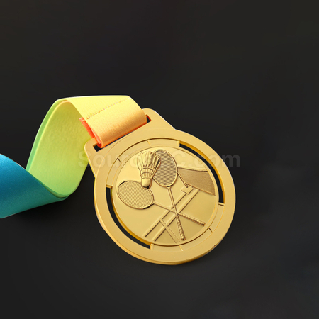 礼品订购羽毛球奖牌广告