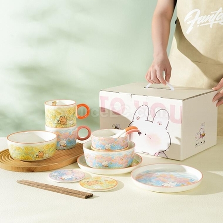 礼品订购礼品餐具套装广告