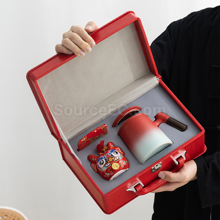 礼品订购钱罐+陶瓷杯套装广告