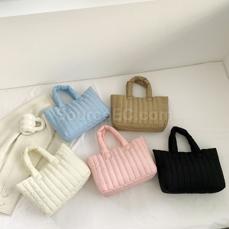 礼品订购棉服包广告