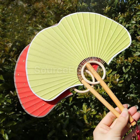 礼品订购银杏叶团扇广告
