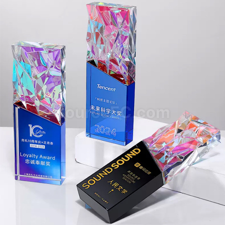 礼品订购创意水晶奖座	广告