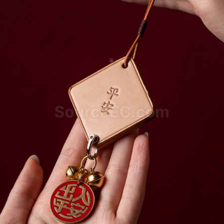礼品订购真皮手工铃铛福牌挂件广告