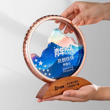 礼品订购金属奖座广告
