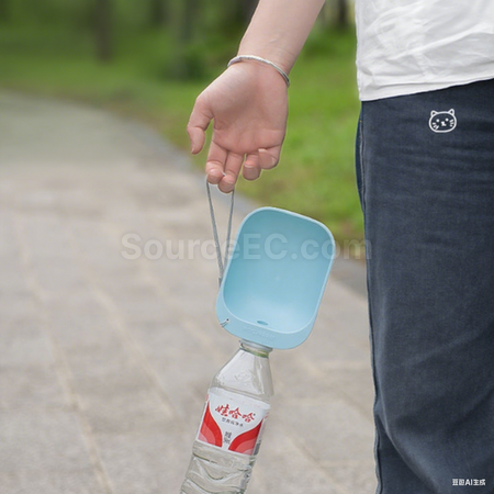 礼品订购宠物户外喂水器广告