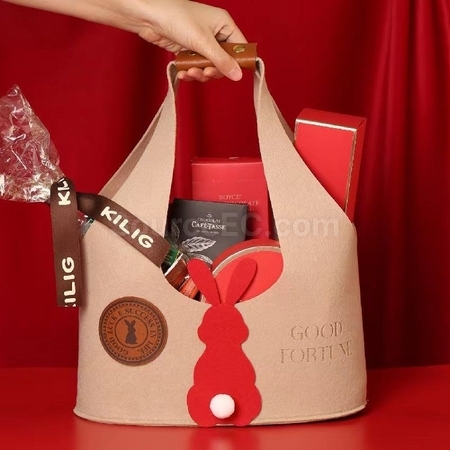 礼品订购兔子毛毡包广告
