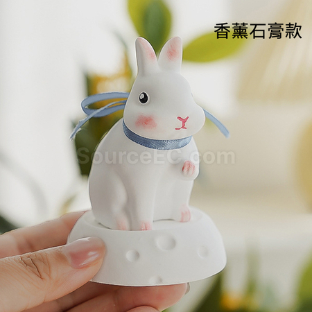 礼品订购月球兔子香薰蜡烛广告