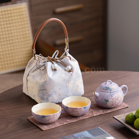 礼品订购陶瓷旅行茶具广告