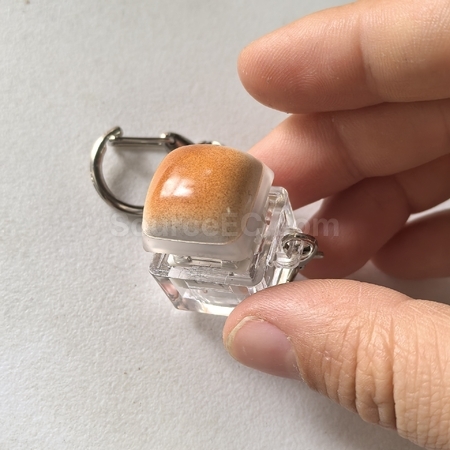 礼品订购焦糖面包指尖减压按键广告