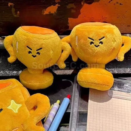 奖杯毛绒挂件钥匙扣