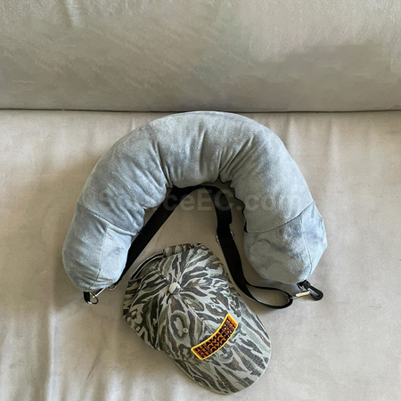 礼品订购可塞衣服u型枕广告