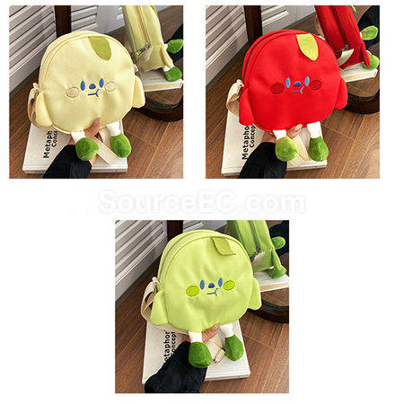 礼品订购卡通斜挎包广告
