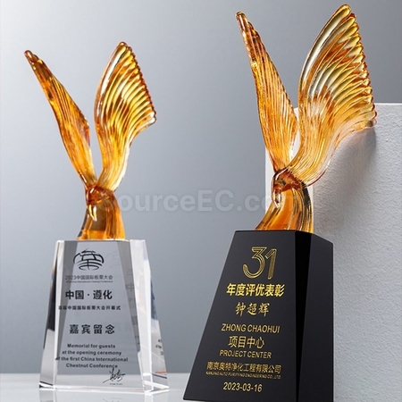 礼品订购飛鳥琉璃獎杯广告